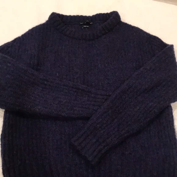 Like New Zara Wool Sweater - Picture 1 of 6